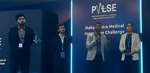 Team StomaNova pitching at Medical Innovation Challenge 2026