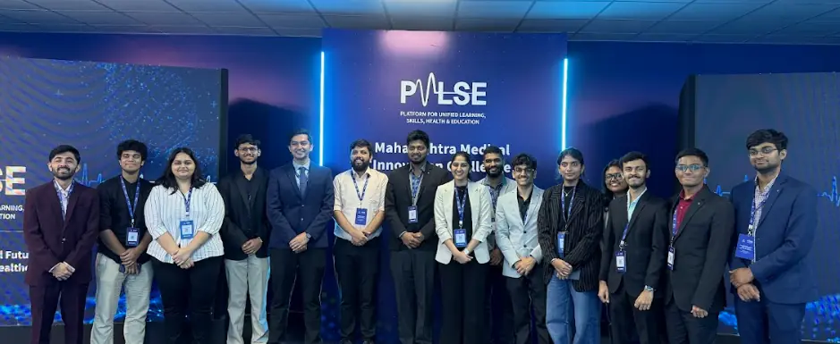 Team members of 4 Innovation Team from GGMC JJH, presenting at Medical Innovation Challenge at PULSE 2026